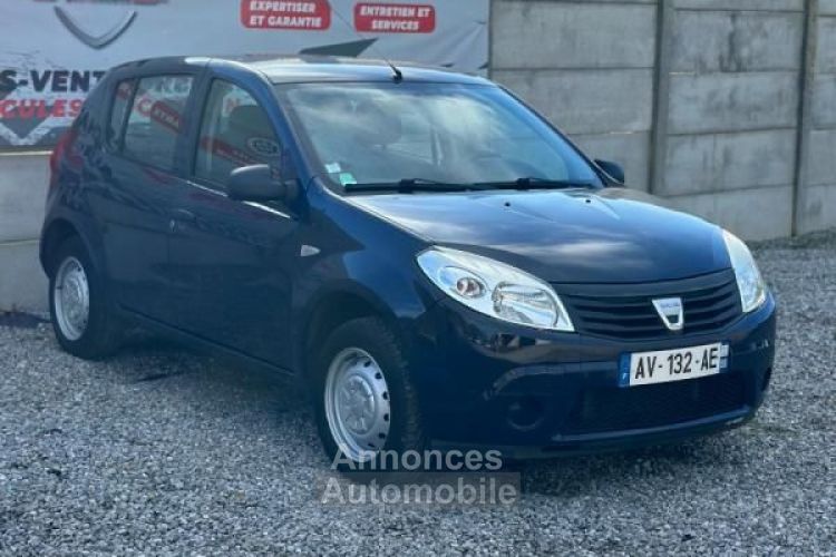 Dacia Sandero 1.4 - <small></small> 2.990 € <small>TTC</small> - #2