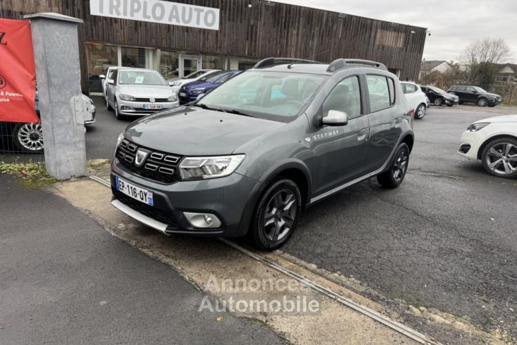 Dacia Sandero 1.5 dCi - 90 Bva Stepway Gps + Clim + Radar AR - <small></small> 12.490 € <small>TTC</small> - #1