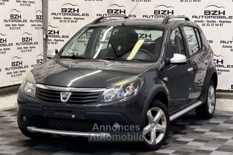 Dacia Sandero 1.5 DCI 90CH ECO² LAUREATE - <small></small> 8.990 € <small>TTC</small> - #1