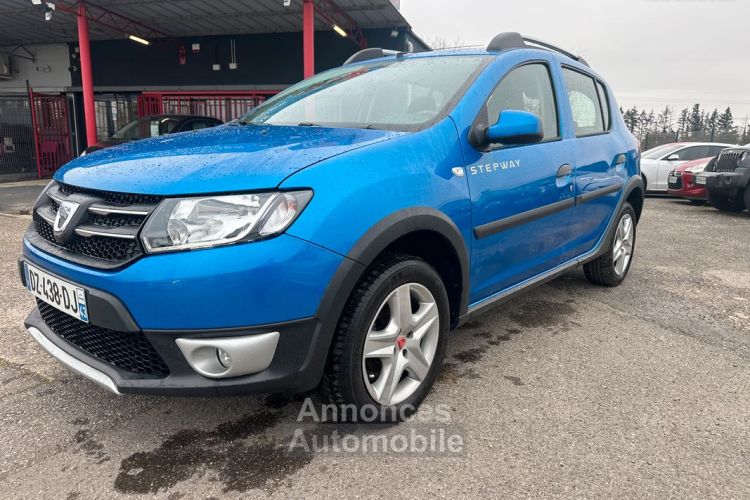 Dacia Sandero 90 cv stepway faible km critair 1 - <small></small> 9.990 € <small>TTC</small> - #1