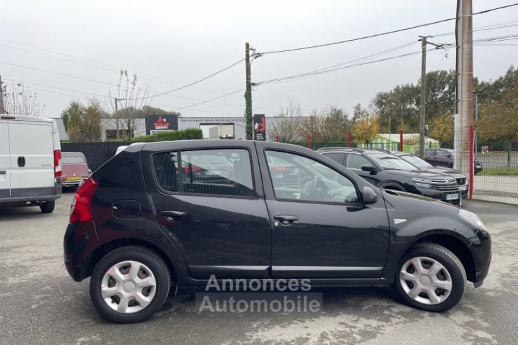 Dacia Sandero Black-Line GPL 2010 1.4 MPI - <small></small> 5.490 € <small>TTC</small> - #3