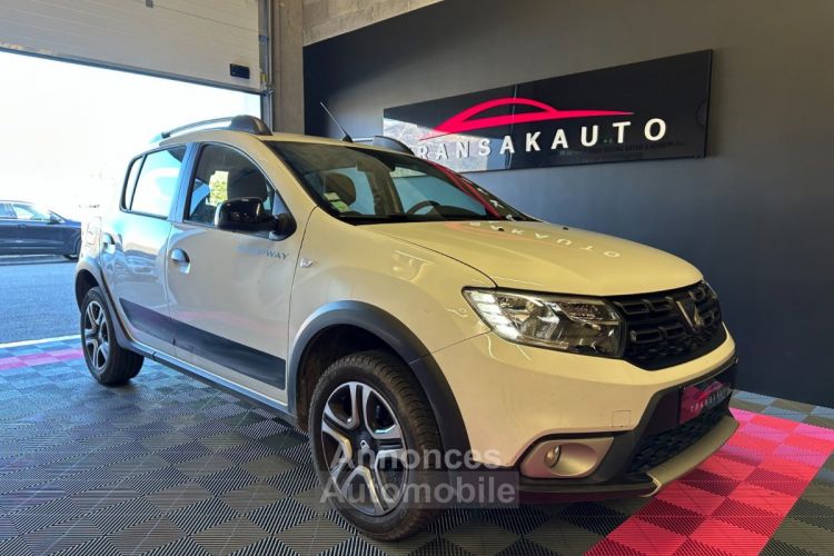 Dacia Sandero ECO-G 100 15 ans - <small></small> 11.990 € <small>TTC</small> - #1