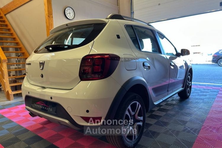 Dacia Sandero ECO-G 100 15 ans - <small></small> 11.990 € <small>TTC</small> - #6