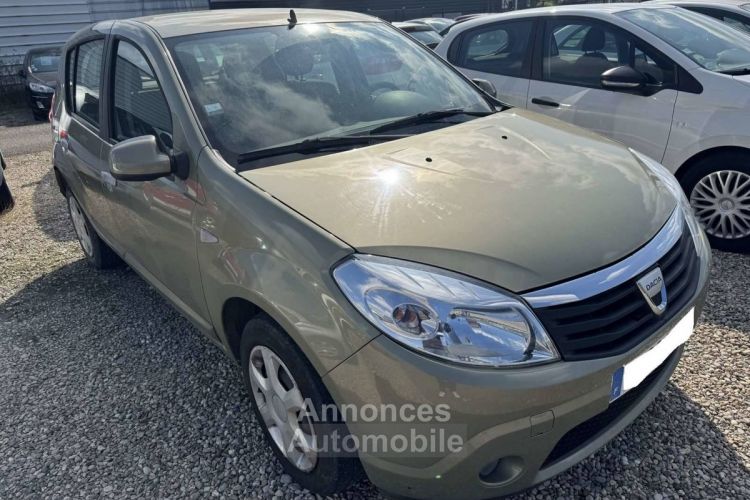 Dacia Sandero I (B90) 1.4 MPI 75ch Lauréate - <small></small> 5.490 € <small>TTC</small> - #1