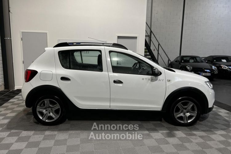 Dacia Sandero II (2) STEPWAY 1.5 DCI 95 CH BLUE TECHROAD + CAMERA / ATTELAGE - <small></small> 10.990 € <small>TTC</small> - #11