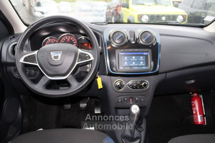 Dacia Sandero III STEPWAY 95 CV 1L5 BLUEDCI ANNIVERSAIRE CAMÉRA GPS USB ABS BLUETOOTH REGULATEUR - <small></small> 12.990 € <small>TTC</small> - #11