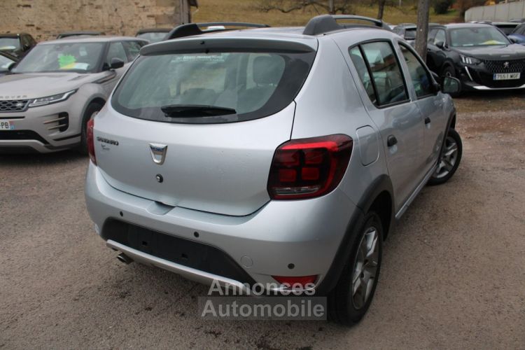 Dacia Sandero III STEPWAY 95 CV 1L5 BLUEDCI CAMÉRA GPS RÉGULATEUR BLUETOOTH ABS LEDS USB ACCOUDOIR - <small></small> 12.100 € <small>TTC</small> - #3