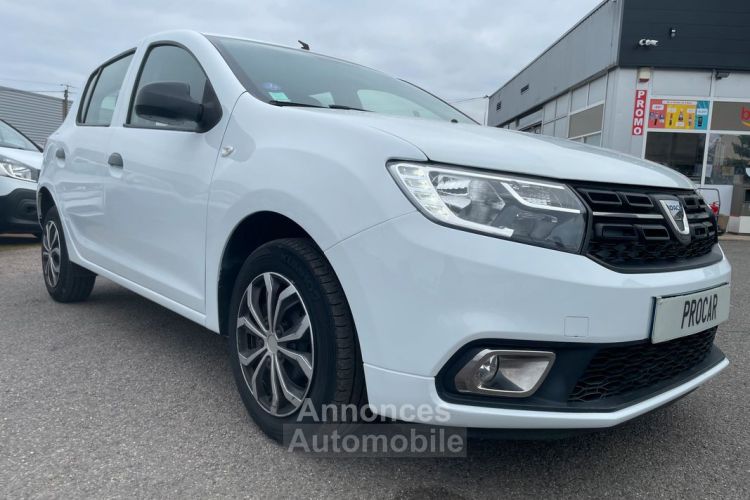 Dacia Sandero SCE 75 ESSENTIEL 1ère MAIN - <small></small> 8.490 € <small>TTC</small> - #2