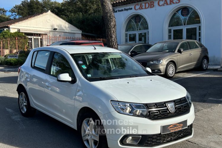 Dacia Sandero SCe 75 Lauréate - <small></small> 9.890 € <small>TTC</small> - #1