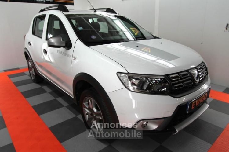 Dacia Sandero STEPWAY 0.9 TCE 90 - <small></small> 9.990 € <small>TTC</small> - #1