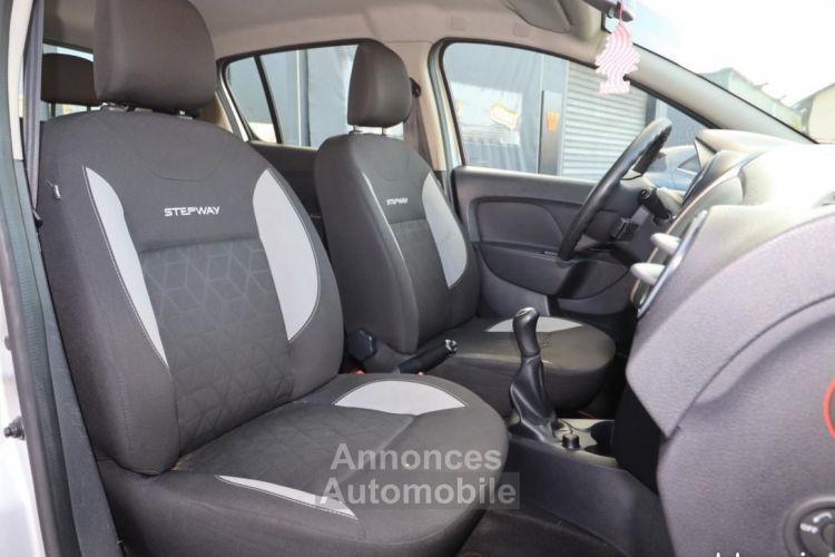 Dacia Sandero STEPWAY 0.9 TCE 90 CH AMBIANCE + ENTRETIEN CONSTRUCTEUR - <small></small> 7.489 € <small>TTC</small> - #19