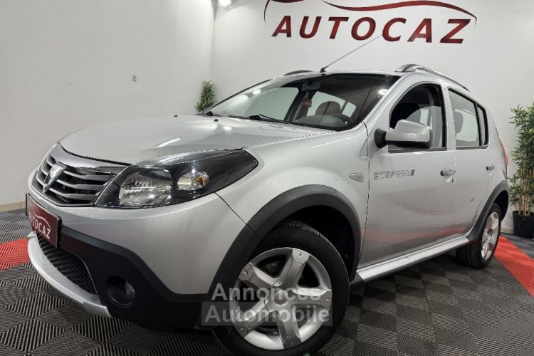 Dacia Sandero STEPWAY 1.6 MPI 90 LAUREATE +92000KMS - <small></small> 6.990 € <small>TTC</small> - #2