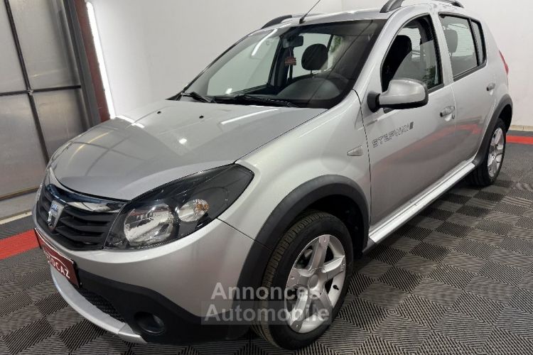 Dacia Sandero STEPWAY 1.6 MPI 90 LAUREATE +92000KMS - <small></small> 6.990 € <small>TTC</small> - #3