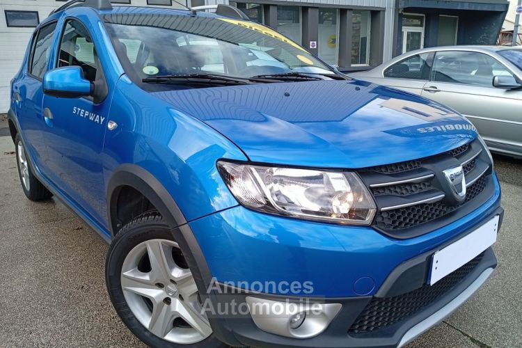 Dacia Sandero stepway dci 90cv prestige clim régulateur navigation 1ére main ct ok crit air 2 garantie 12 mois 7990 - <small></small> 7.990 € <small>TTC</small> - #2