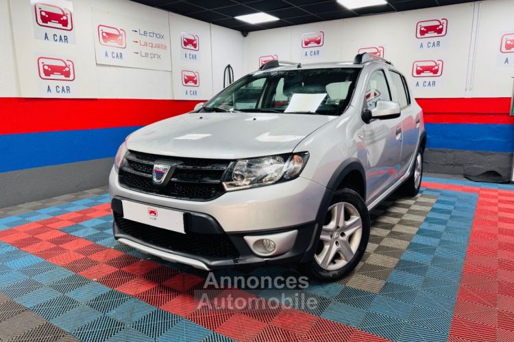 Dacia Sandero TCe 90 E6 Lauréate - <small></small> 5.999 € <small>TTC</small> - #1