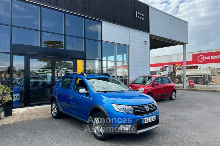 Dacia Sandero TCe 90 Easy-R Stepway - <small></small> 9.990 € <small>TTC</small> - #1