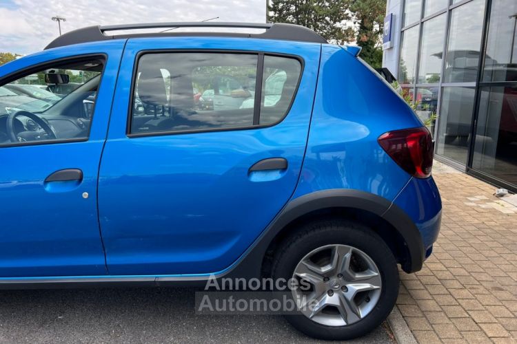 Dacia Sandero TCe 90 Easy-R Stepway - <small></small> 9.990 € <small>TTC</small> - #9