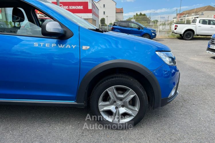 Dacia Sandero TCe 90 Easy-R Stepway - <small></small> 9.990 € <small>TTC</small> - #15