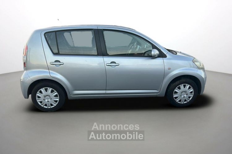 Daihatsu SIRION 1.3 VVT BVA - <small></small> 5.990 € <small>TTC</small> - #8