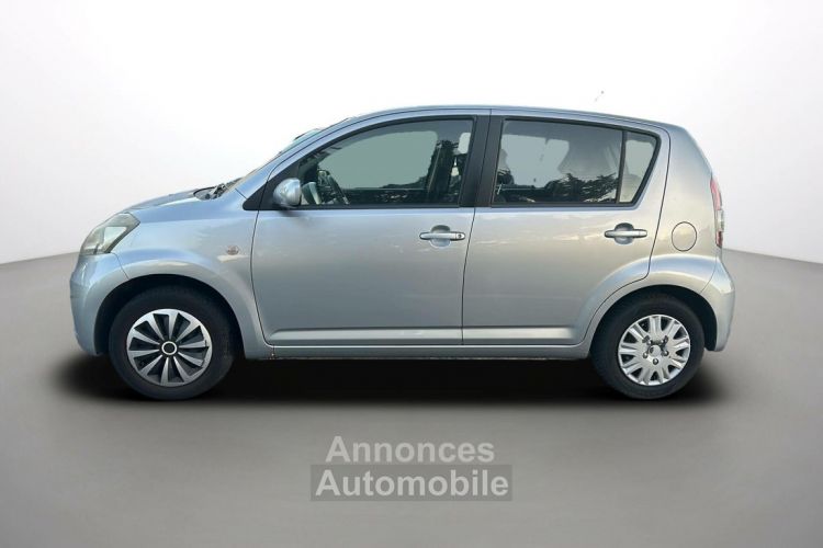 Daihatsu SIRION 1.3 VVT BVA - <small></small> 5.990 € <small>TTC</small> - #12