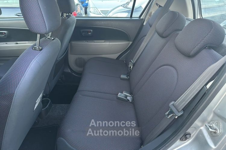 Daihatsu SIRION 1.3 VVT BVA - <small></small> 5.990 € <small>TTC</small> - #15