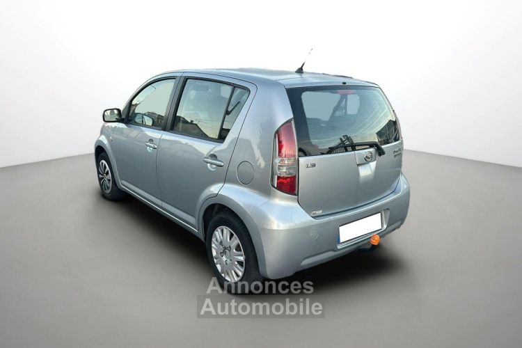 Daihatsu SIRION 1.3 VVT BVA - <small></small> 4.990 € <small>TTC</small> - #4