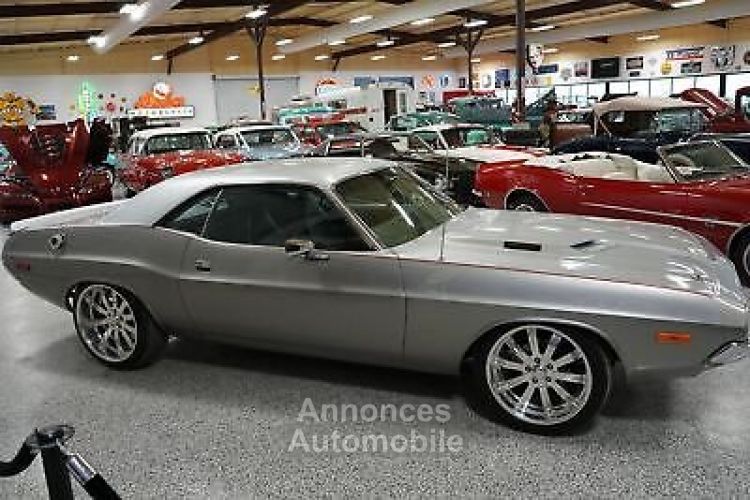 Dodge Challenger - <small></small> 62.000 € <small>TTC</small> - #4