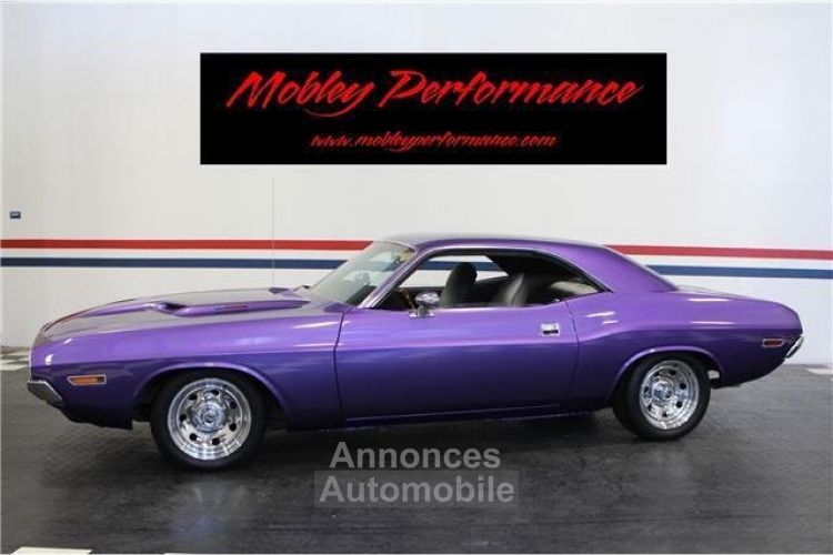 Dodge Challenger 360 V8 & 4 SPD  - <small></small> 51.000 € <small>TTC</small> - #1