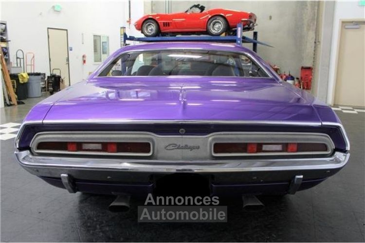 Dodge Challenger 360 V8 & 4 SPD  - <small></small> 51.000 € <small>TTC</small> - #6