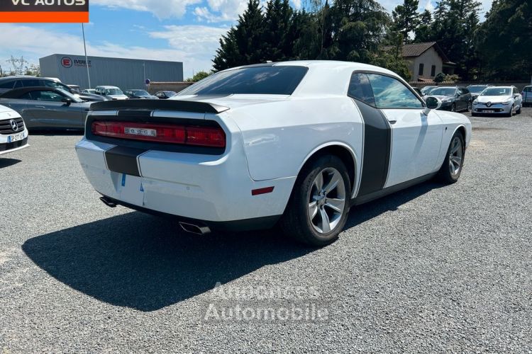 Dodge Challenger RT 5.7 L V8 380cv Boîte automatique - <small></small> 34.900 € <small>TTC</small> - #4