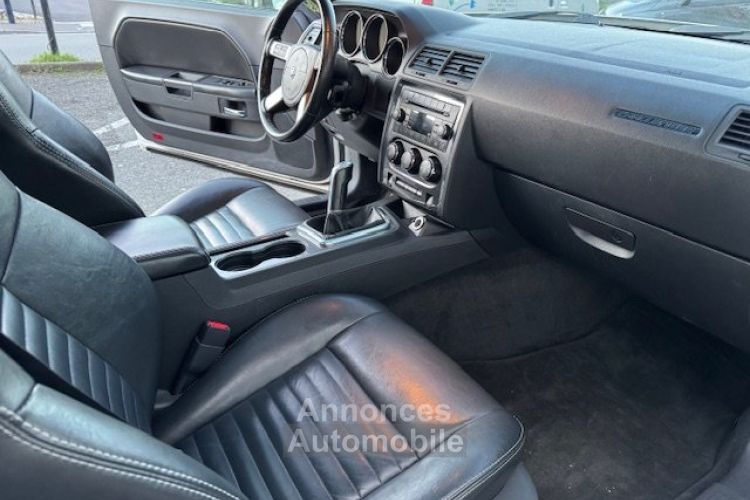 Dodge Challenger RT V8 5,7L BOITE MECANIQUE 6 - <small></small> 32.800 € <small>TTC</small> - #11