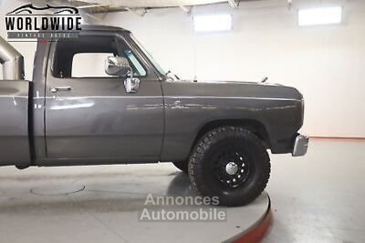 Dodge D Series D250  - <small></small> 29.700 € <small>TTC</small> - #8