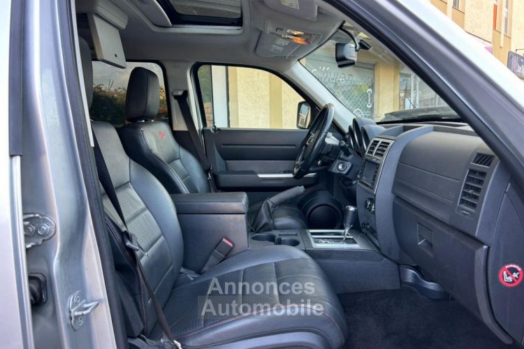 Dodge Nitro 2.8 CRD 4x4 BVA R/T - VENTE UNIQUEMENT AUX PROFESSIONNELS DE LAUTOMOBILE - <small></small> 9.990 € <small>TTC</small> - #13