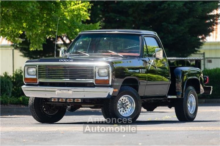 Dodge Pickup W Series  - <small></small> 23.700 € <small>TTC</small> - #2