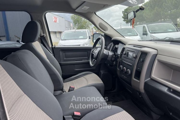 Dodge Ram 1500, 5.7l HEMI, 390 cv, CG FR, FLEXFUEL, MOTEUR REMPLACE 40 000KM, GARANTIE CARSLIFT - <small></small> 27.990 € <small>TTC</small> - #17