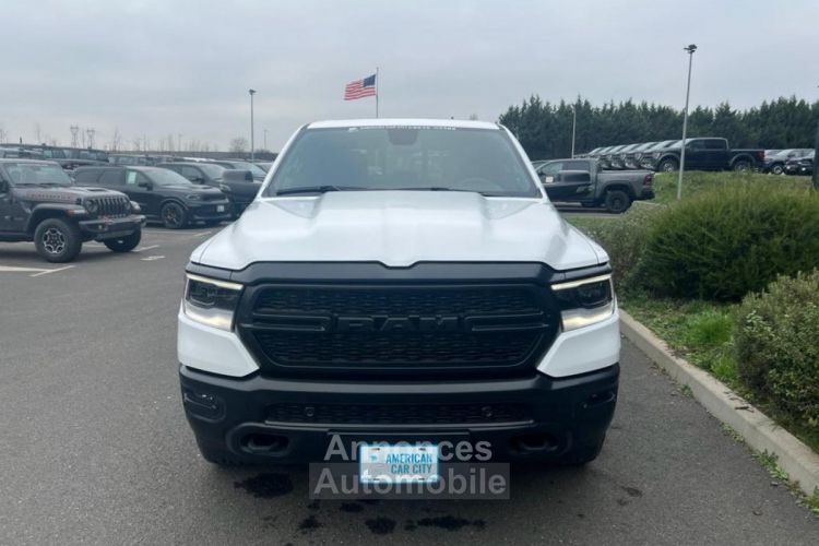 Dodge Ram 1500 CREW BIG HORN BUILT TO SERVE EDITION - <small></small> 82.900 € <small></small> - #18