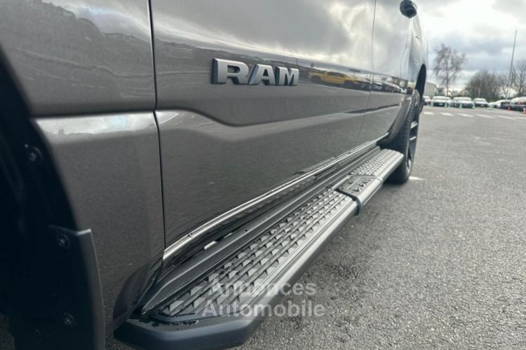 Dodge Ram 1500 CREW LARAMIE SPORT NIGHT EDITION AIR - <small></small> 94.900 € <small></small> - #32
