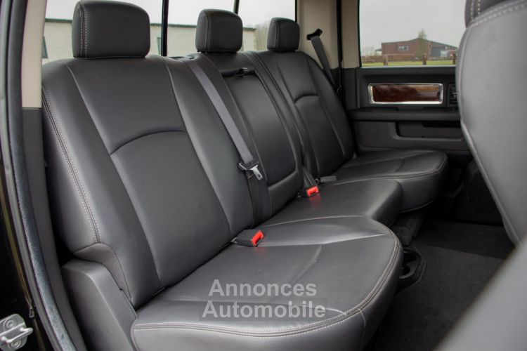 Dodge Ram 1500 Laramie 5.7 V8 4X4 LPG 5pl. - LICHTE VRACHT - ZETELVENTILATIE - CRUISECONTROL - ALPINE - PANO DAK - <small></small> 25.999 € <small>TTC</small> - #18