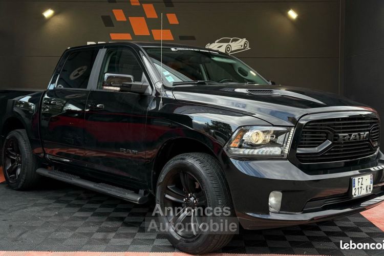 Dodge Ram 1500 V8 4.7 395 Cv Crew Cab Black Edition CTTE 4 Places 4x4 Toit Ouvrant Attelage Faible Kilométrage 25 000 km Ct Ok 2026 - <small></small> 54.990 € <small>TTC</small> - #2