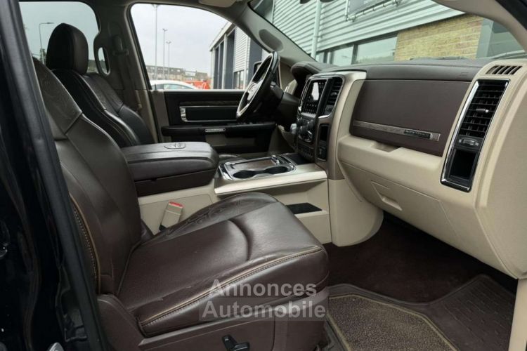 Dodge Ram 2018 1500 Longhorn 5.7L Hemi 1e eig, dealer onderh, zee - <small></small> 47.069 € <small>TTC</small> - #10