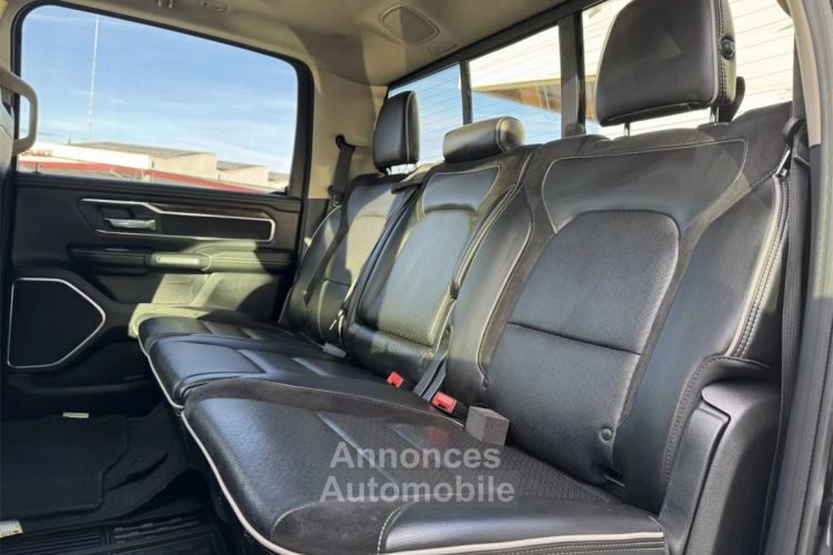 Dodge Ram 2019 1500 Laramie Crew Cab - <small></small> 69.990 € <small>TTC</small> - #15