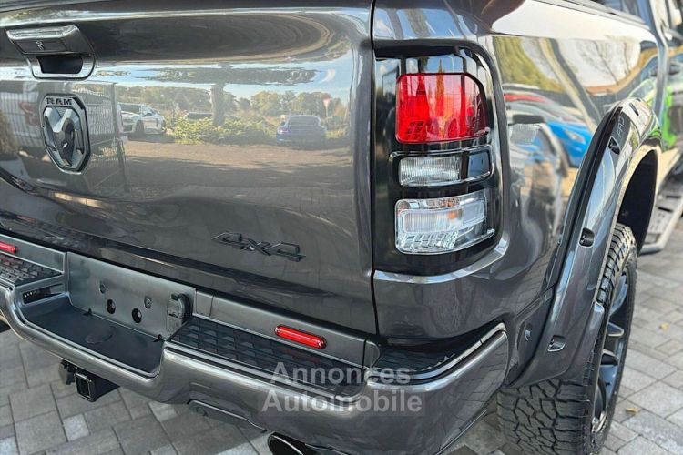 Dodge Ram 2021 5.7 V8 HEMI Night Editon Offroad 4x4 LONGBED - <small></small> 47.990 € <small>TTC</small> - #5