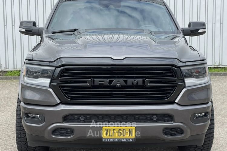 Dodge Ram 2021 Pick Up 1500 4x4 Crew Cab Laramie Night LPG - <small></small> 57.950 € <small>TTC</small> - #2