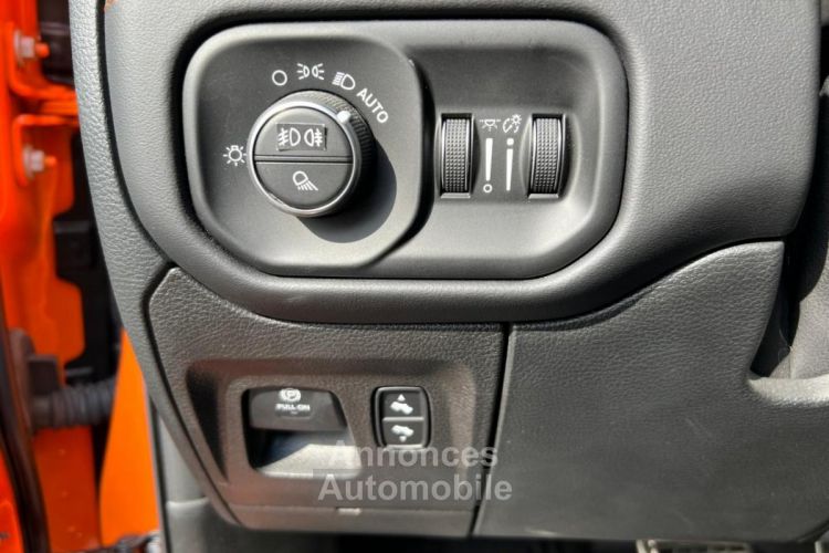 Dodge Ram TRX IGNITION ORANGE V8 6.2L SUPERCHARGED - <small></small> 154.900 € <small></small> - #25