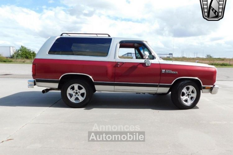 Dodge Ramcharger - <small></small> 28.700 € <small>TTC</small> - #4