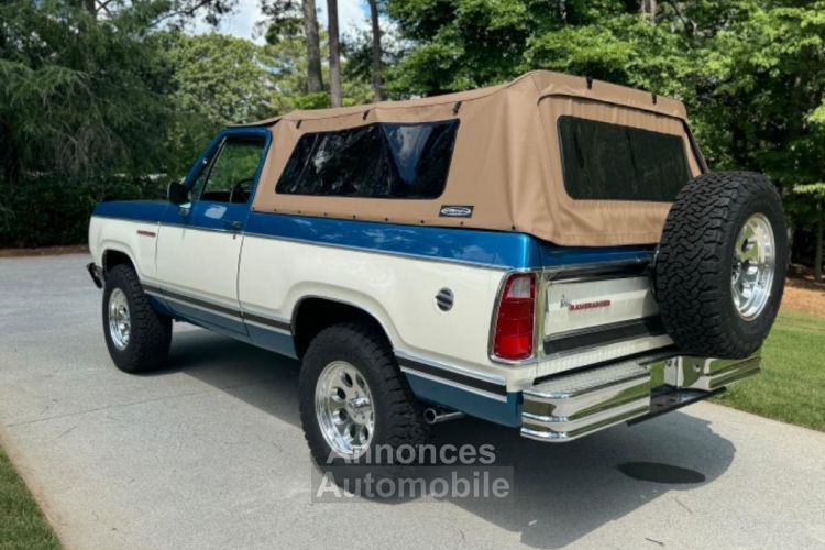 Dodge Ramcharger Ram Charger 383 factory a/c 2 tops frame off. No r  - <small></small> 64.000 € <small>TTC</small> - #3