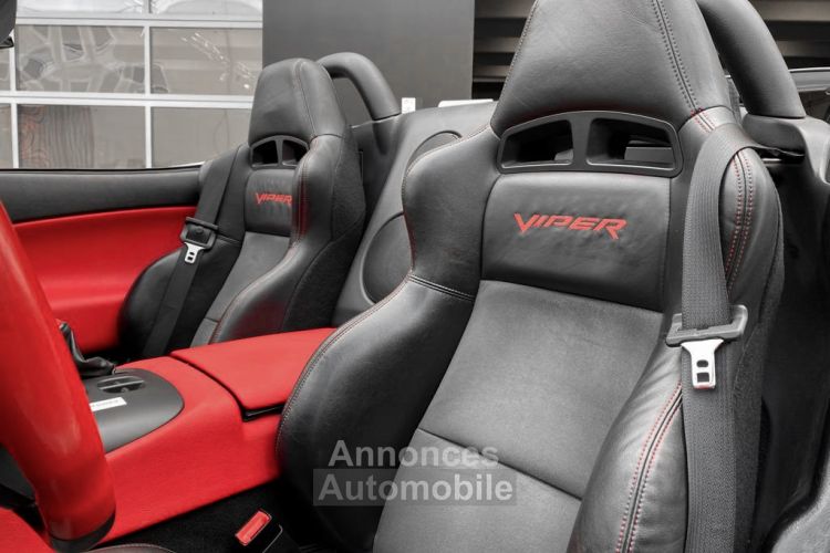 Dodge Viper DODGE VIPER SRT10 MAMBA EDITION – (82/200) - <small></small> 128.000 € <small></small> - #22
