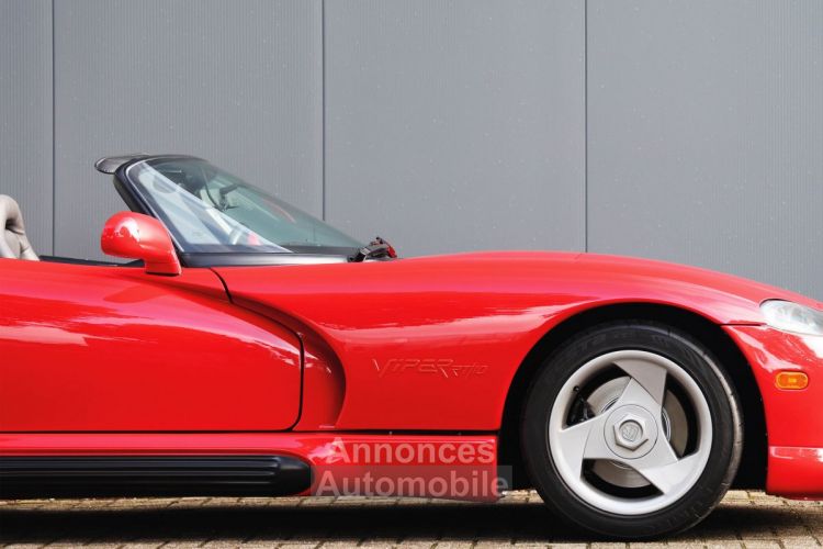 Dodge Viper RT/10 7990 cc V10 met 415 pk - <small></small> 79.400 € <small>TTC</small> - #9