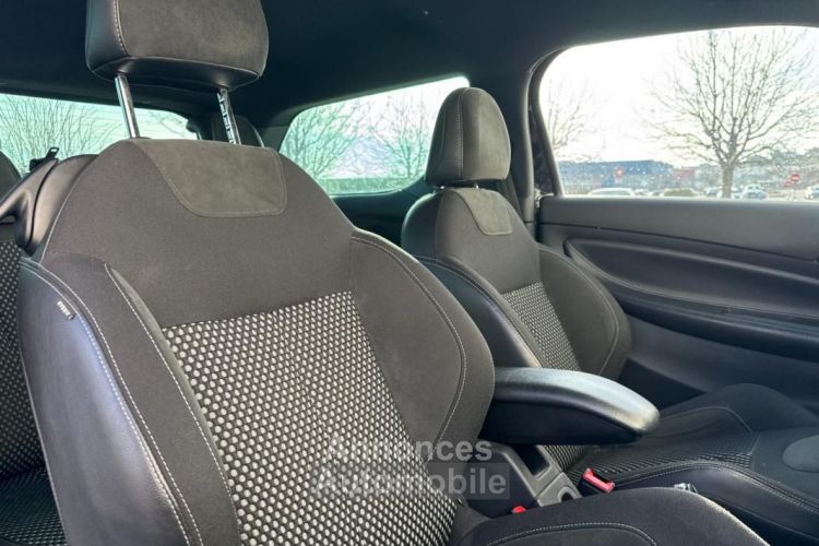 DS DS 3 1.6 thp 155 sport chic 2eme main sellerie alcantara - <small></small> 6.990 € <small>TTC</small> - #13