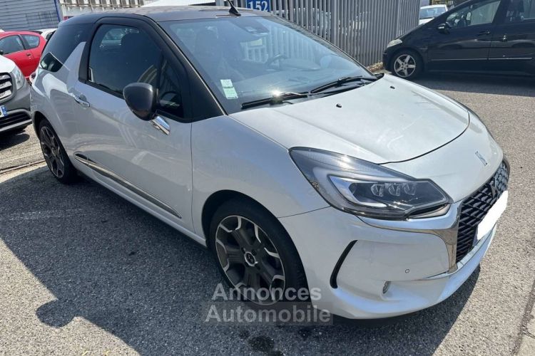 DS DS 3 Cabrio 1.2 boîte auto GIVENCHY - <small></small> 11.990 € <small>TTC</small> - #1